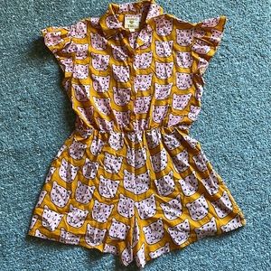 Adorable Hugo Loves Tiki printed romper